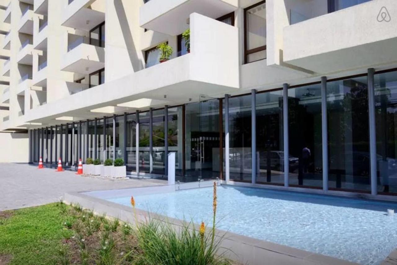 Lotus Blanc Studio- W/ Mountain View, Pool And Gym Сантьяго Экстерьер фото